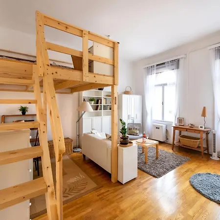 Apartment Bright Heaven Budapest