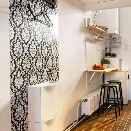 Bright Heaven Lejlighed